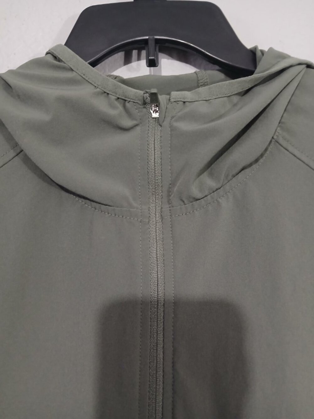 H&M DryMove Running Jacket - Picture 6 of 10